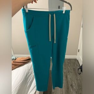 FIGS, Zola straight leg scrub bottoms